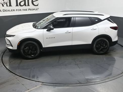 Used 2024 Chevrolet Blazer LT w/ Convenience Package FWD image 58