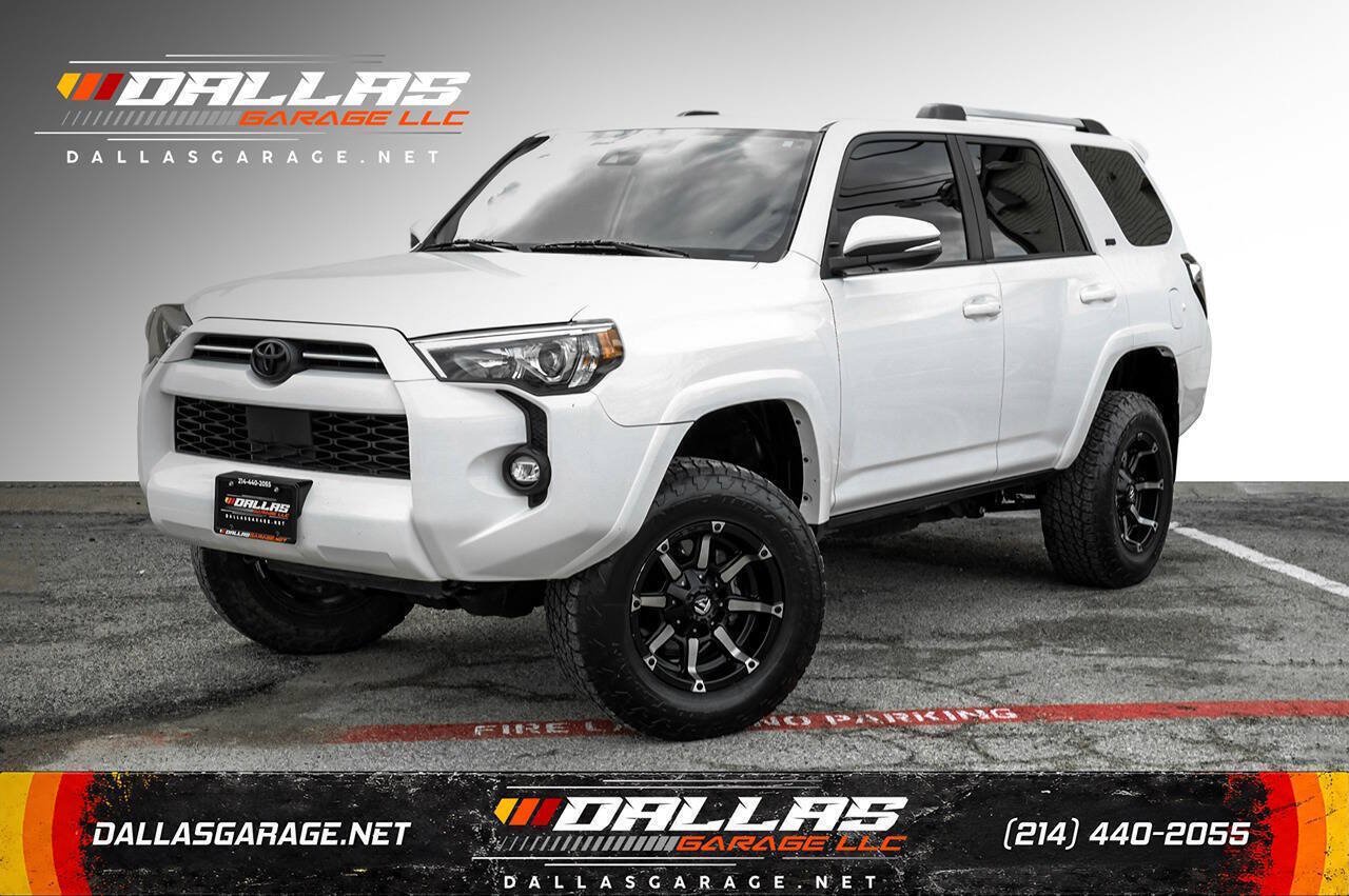 Used 2021 Toyota 4Runner SR5 Premium w/ Moonroof Package AWD/4WD image 1