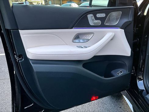 New 2026 Mercedes-Benz GLE 53 AMG 4MATIC Coupe image 12