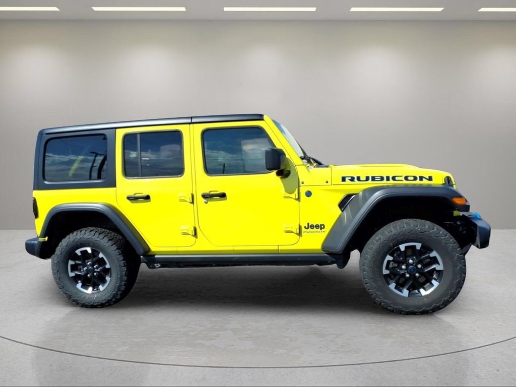 Used 2024 Jeep Wrangler Unlimited Rubicon 4xe AWD/4WD image 2