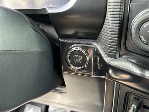 Used 2025 Ford F150 Raptor w/ Equipment Group 803A Raptor R image 38