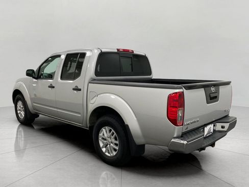 Used 2021 Nissan Frontier SV w/ SV Utility Package AWD/4WD image 8