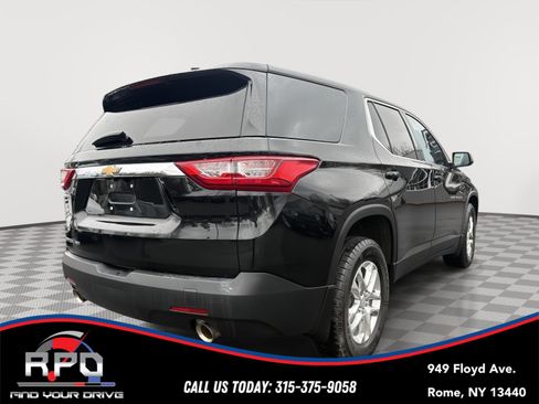 Used 2021 Chevrolet Traverse LS w/ LPO, Floor Liner Package AWD/4WD image 5