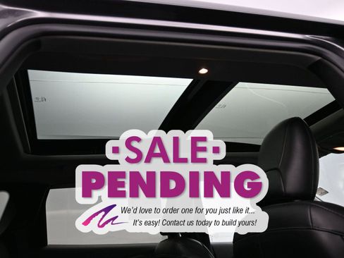 Used 2019 Jeep Cherokee Limited w/ Luxury Group image 14