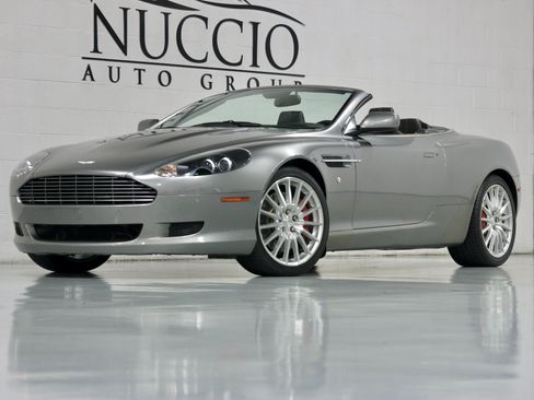 Used 2008 Aston Martin DB9 Volante RWD image 10