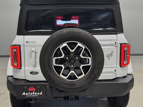 Used 2021 Ford Bronco Outer Banks AWD/4WD image 7