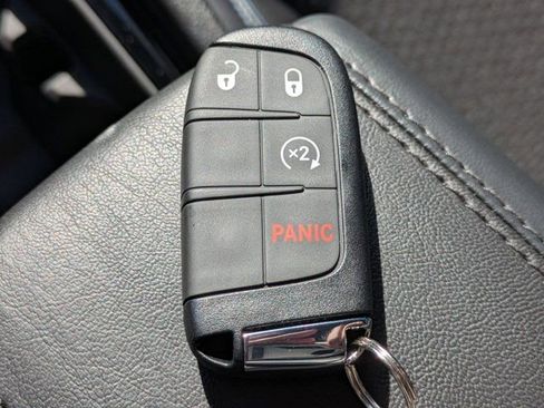 New 2026 Jeep Compass Latitude image 25