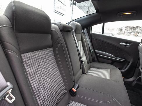Used 2023 Dodge Charger SXT RWD image 31