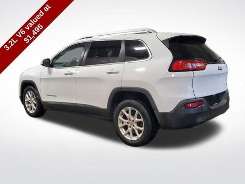 Used 2014 Jeep Cherokee Latitude w/ Comfort/Convenience Group image 3