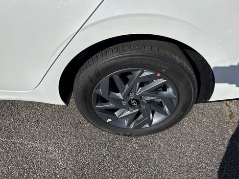 New 2026 Hyundai Elantra Blue image 19