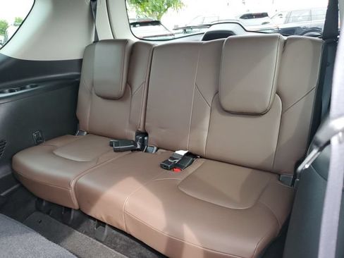 Certified 2023 INFINITI QX80 Premium Select w/ Cargo Package AWD/4WD image 13