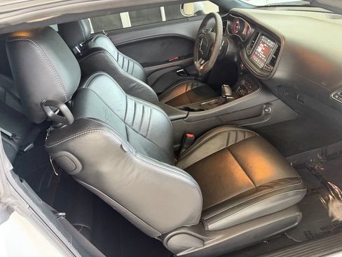 Used 2023 Dodge Challenger SRT Hellcat RWD image 28