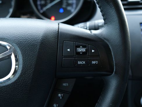 Used 2012 MAZDA MAZDA3 s Touring image 37