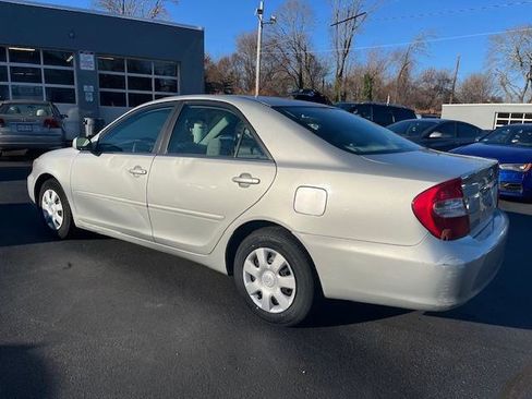 Used 2003 Toyota Camry LE image 4