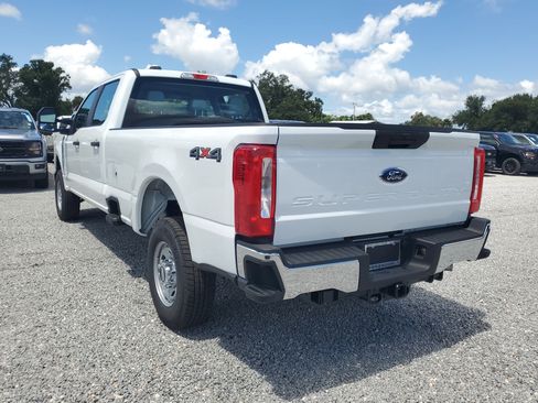 New 2026 Ford F250 XL w/ XL Chrome Package image 8