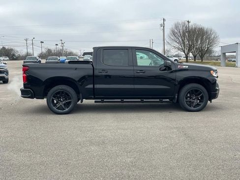 Used 2022 Chevrolet Silverado 1500 RST image 3