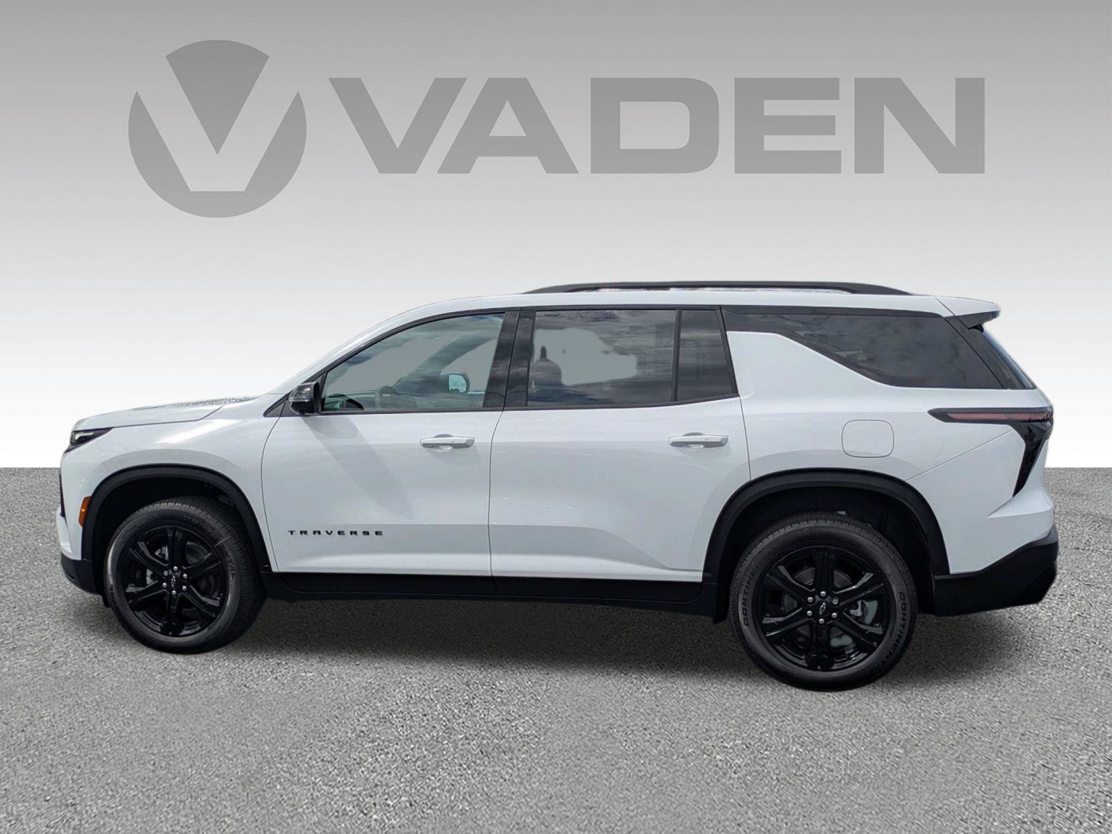 New 2027 Chevrolet Traverse LT w/ Midnight/Sport Edition AWD/4WD image 29