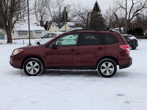 Used 2016 Subaru Forester 2.5i Premium w/ All-Weather Package image 2
