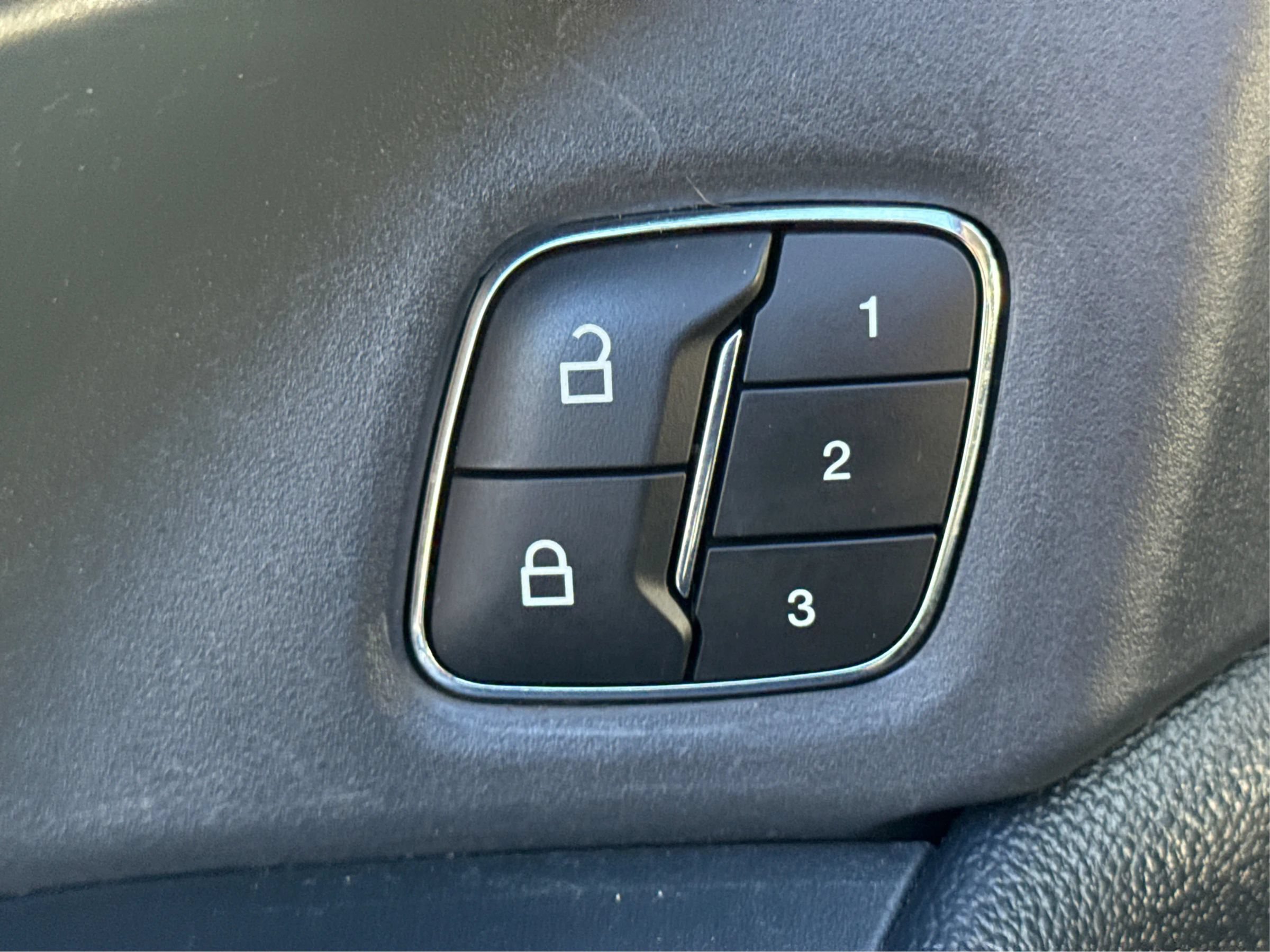 Used 2024 Ford Expedition Max XLT AWD/4WD image 40