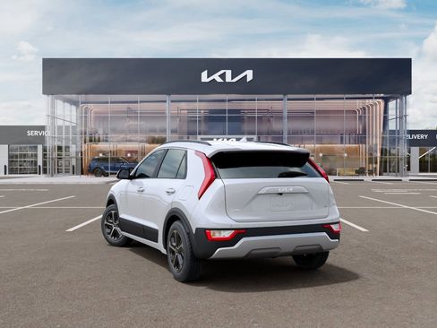 New 2026 Kia Niro EX FWD image 4