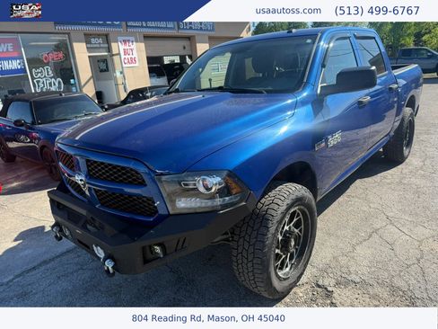Used 2017 RAM 1500 Express image 1