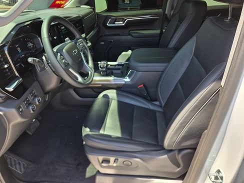 Certified 2023 Chevrolet Silverado 1500 LT Trail Boss w/ LT Trail Boss Premium Package AWD/4WD image 10