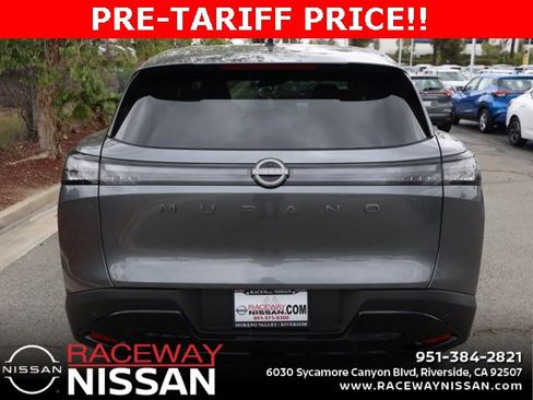 New 2025 Nissan Murano SV image 5