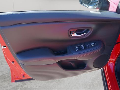 Certified 2025 Honda HR-V Sport image 11