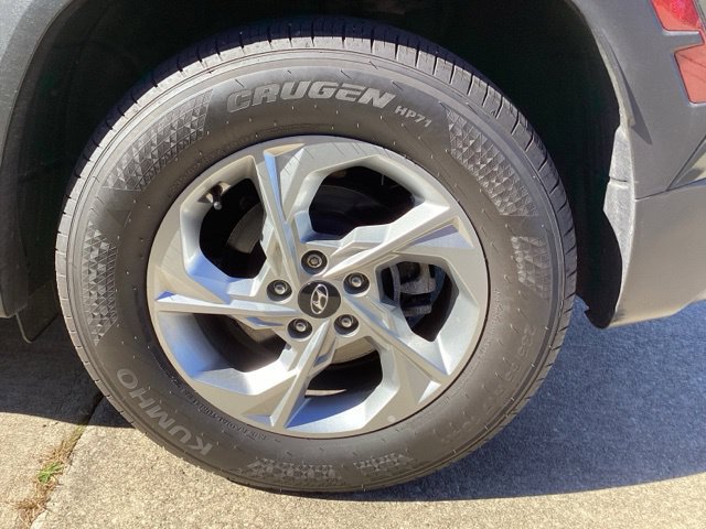 Used 2023 Hyundai Tucson SEL FWD image 6