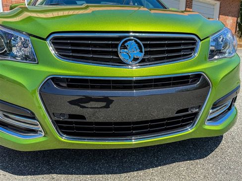 Used 2015 Chevrolet SS RWD image 13