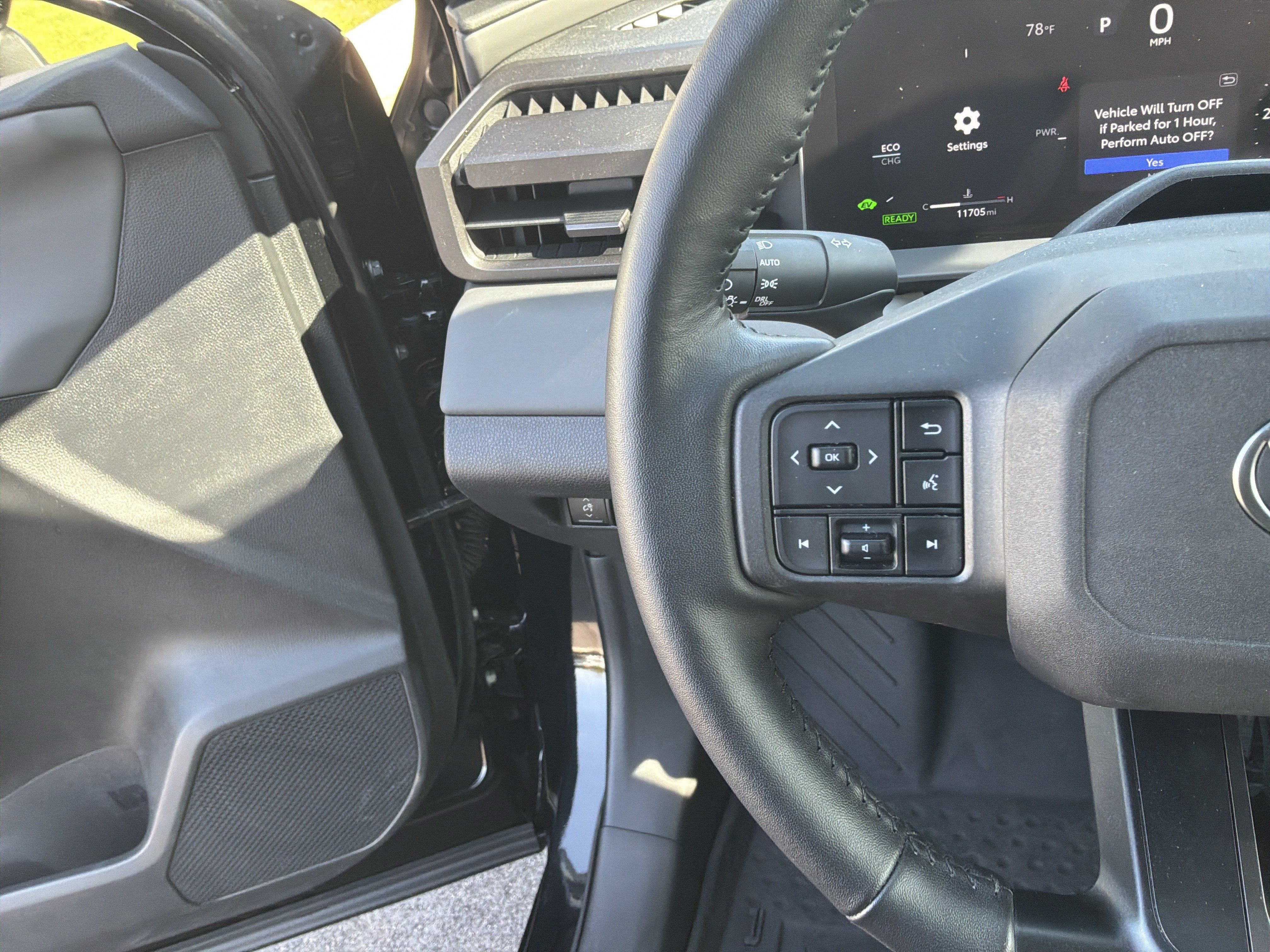 Used 2026 Toyota RAV4 XSE w/ Weather Package AWD/4WD image 19