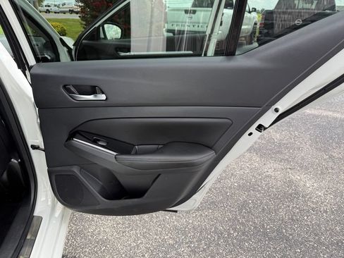 Used 2025 Nissan Altima 2.5 SL FWD image 21
