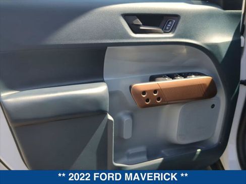 Certified 2022 Ford Maverick Lariat w/ Lariat Luxury Package FWD image 10
