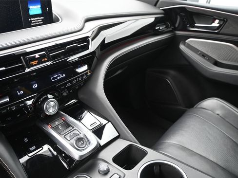 Used 2023 Acura MDX SH-AWD w/ Advance Package image 4