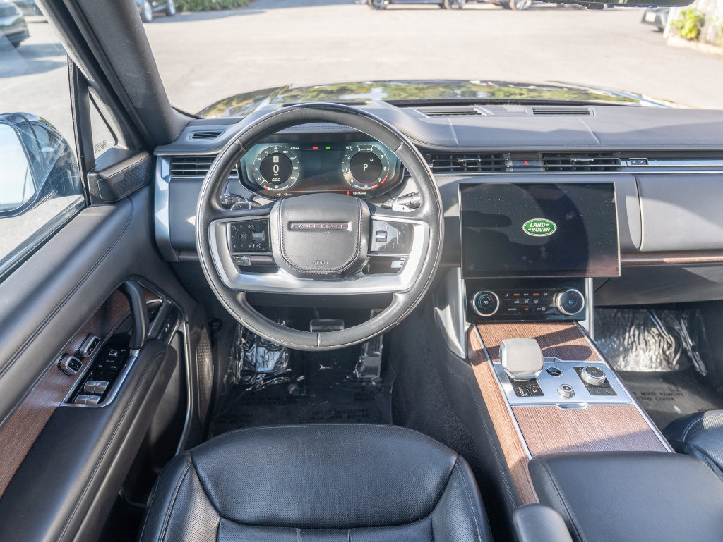 Used 2023 Land Rover Range Rover Long Wheelbase Autobiography AWD/4WD image 13
