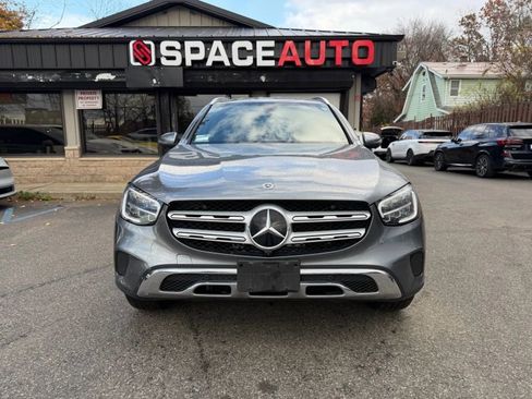 Used 2021 Mercedes-Benz GLC 300 4MATIC image 3