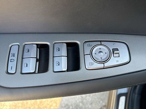 Used 2022 Hyundai Palisade Limited FWD image 15
