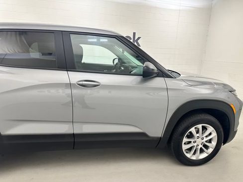 Certified 2024 Chevrolet TrailBlazer LS w/ LS Convenience Package AWD/4WD image 11