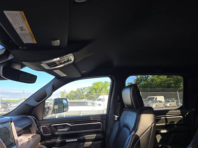Used 2020 RAM 1500 Laramie AWD/4WD image 20