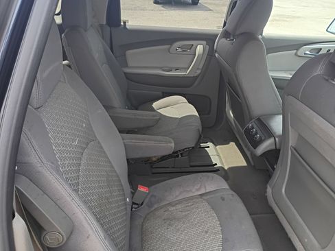 Used 2012 Chevrolet Traverse LT FWD image 36