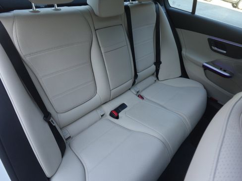 Used 2022 Mercedes-Benz C 300 4MATIC Sedan image 17