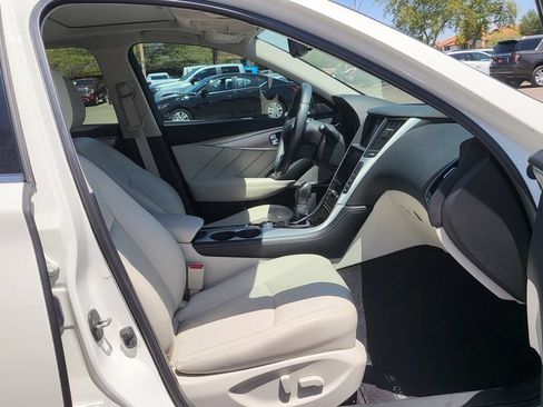Used 2021 INFINITI Q50 Luxe w/ Seat & Sound Package RWD image 19