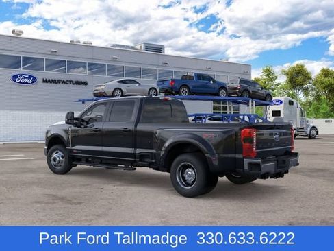 New 2026 Ford F350 4x4 Crew Cab DRW Super Duty image 4