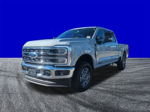 New 2026 Ford F250 Lariat w/ FX4 Off-Road Package AWD/4WD image 8