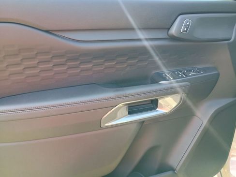 New 2025 Ford Ranger XLT w/ Black Appearance Package image 10