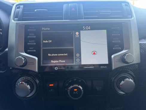 Used 2022 Toyota 4Runner SR5 AWD/4WD image 18