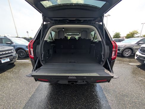 New 2027 Ford Expedition Max Active AWD/4WD image 10