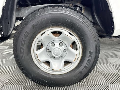 Used 2020 Toyota Tacoma SR RWD image 30