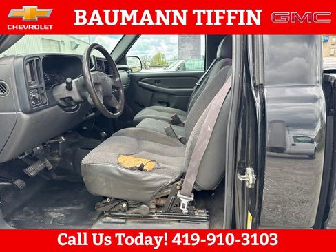 Used 2006 Chevrolet Silverado 1500 W/T AWD/4WD image 17