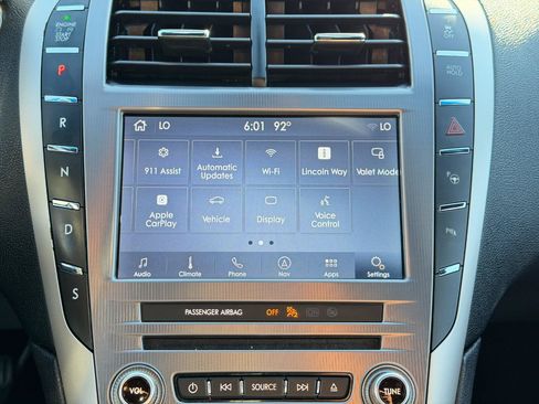 Used 2020 Lincoln MKZ Reserve w/ Monochromatic Package AWD/4WD image 65